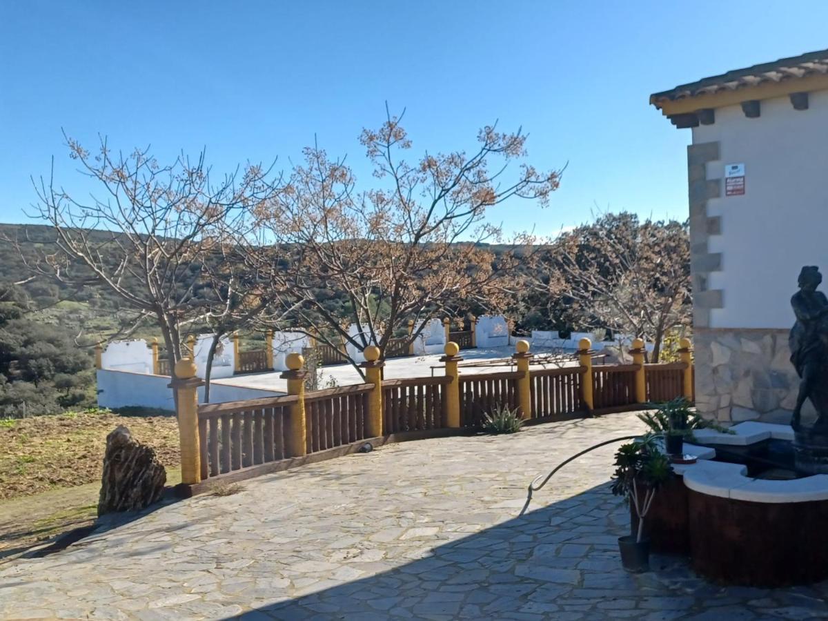 Villa Martinez Alquiler Rural Isabel Alcalá del Valle Extérieur photo